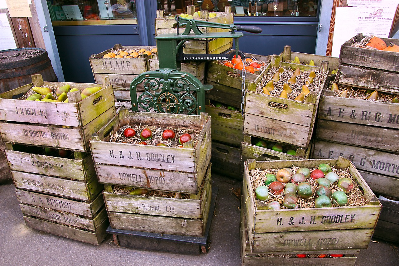 boxes, crates, container-2719172.jpg
